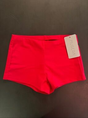 Musera Women's Hot Pink Bike Shorts